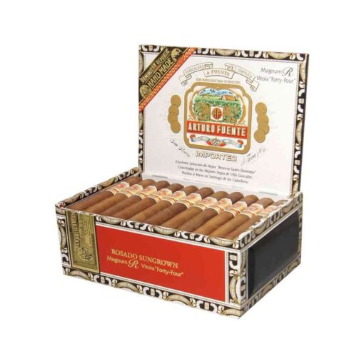 ARTURO FUENTE MAGNUM ROSADO 44 CORONA GORDA