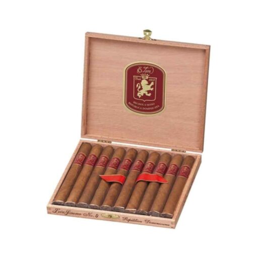 LEON JIMENES No 4