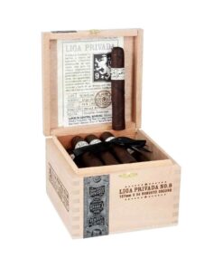 LIGA PRIVADA No 9 ROBUSTO