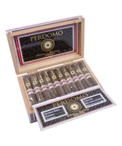 PERDOMO SMALL BATCH HALF CORONA CONNECTICUT