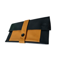 TABAQUERA PARK LANE PIEL VACUNO COLOR NEGRO CON CAFE