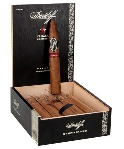 DAVIDOFF YAMASA PIRAMIDES