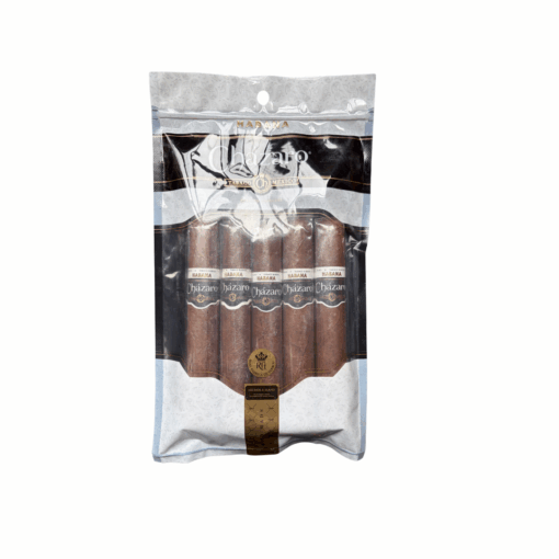 Puro Cházaro Habana Robusto, formato 5x50, capa Habano. Fortaleza Suave a Media con notas a nuez y mantequilla. Tabaco Negro San Andrés.